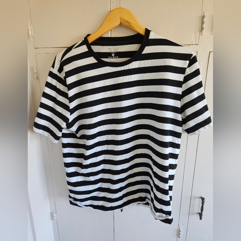 Zengjo black and white striped cotton tee Size L